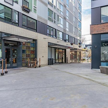 Close Downtown Modern Apartment - Pet Friendly, Wifi, Rooftop Views Seattle Exteriör bild